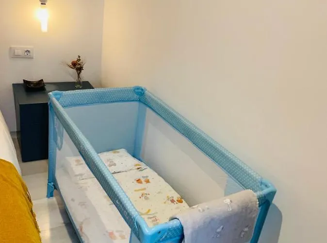 Palacio Caballeros. Parking/wifi Διαμέρισμα