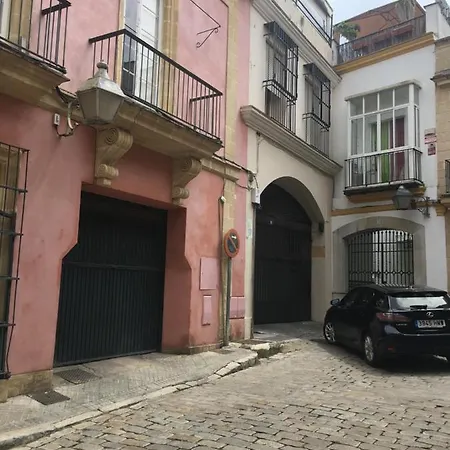 Apartamento Palacio Caballeros. Parking/wifi *