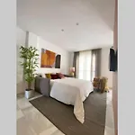 Palacio Caballeros. Parking/wifi Appartement *