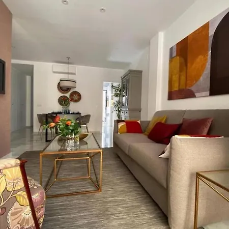 Apartment Palacio Caballeros. Parking/wifi